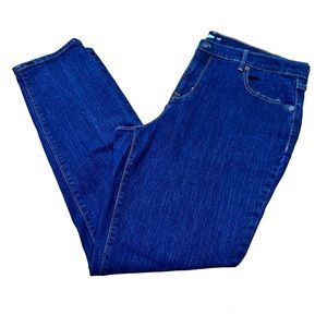 Old Navy Curvy Skinny Jean Dark Wash Size 16